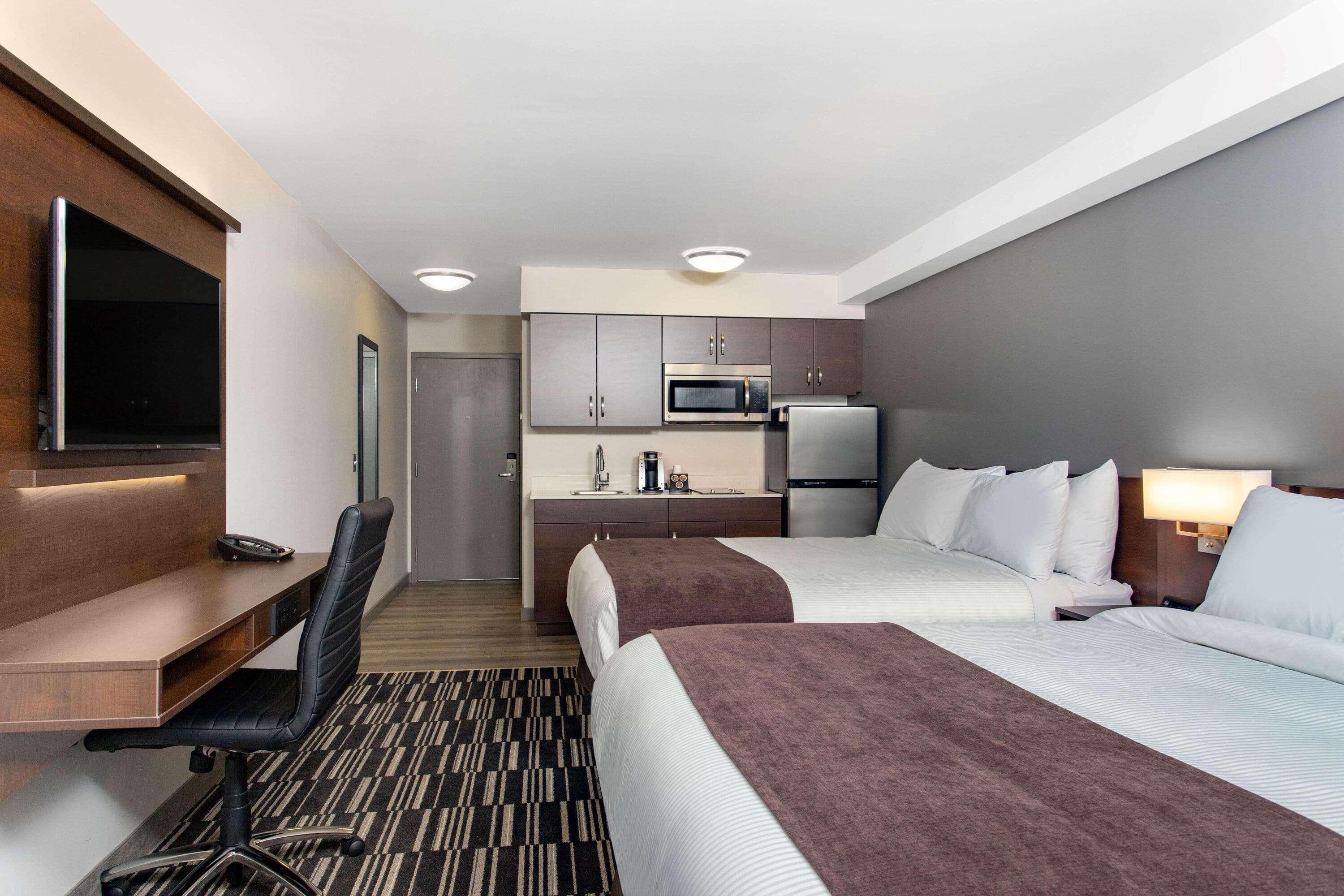 Microtel Inn & Suites By Wyndham Mont Tremblant Buitenkant foto